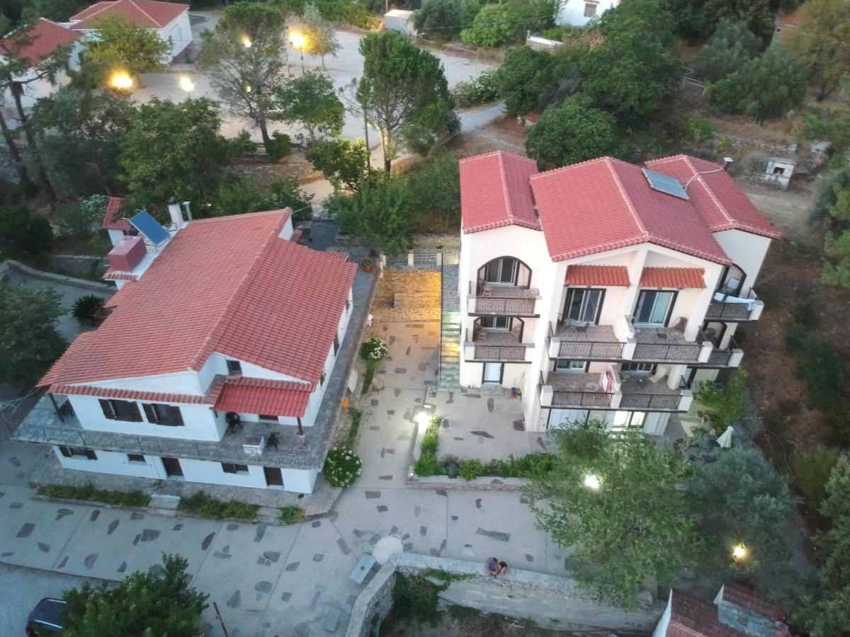 Raxes Kastanies Despina Studios # 4 Raches  Exterior photo